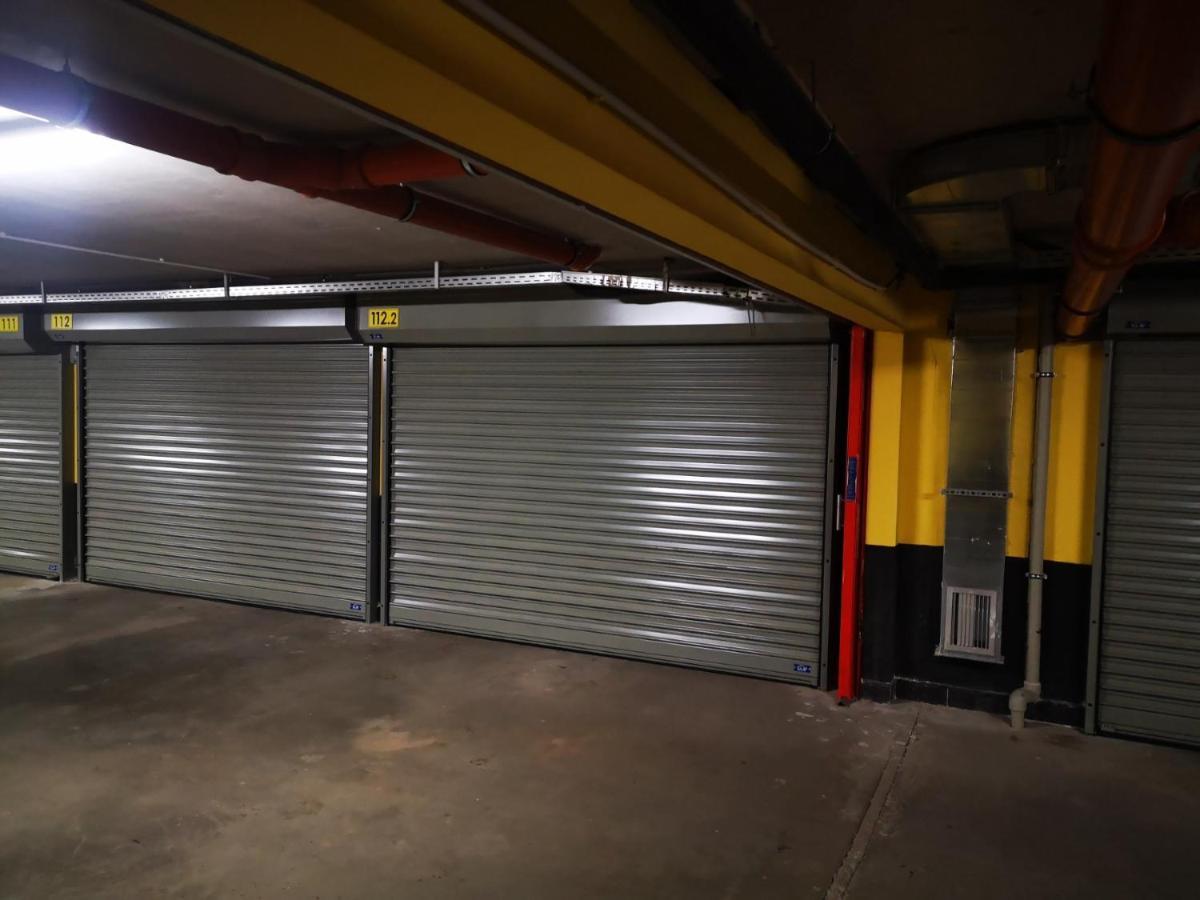 Business And Leisure Apartments In Mladost 2 With Free Garage โซเฟีย ภายนอก รูปภาพ